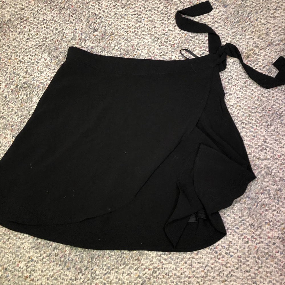 Super Cute Black Wrap Skirt